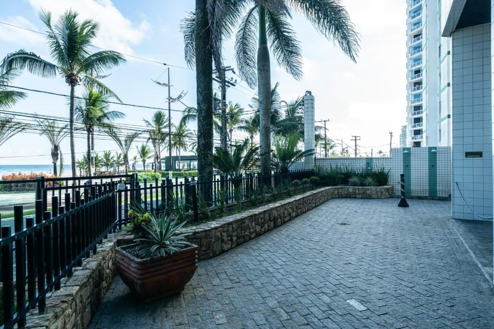 Frente Vista Mar Com Varanda Wi Fi 300Mbps E 10M Da Praia Da Tupi - Estacionamento Gratuito ปรายากรันเด ภายนอก รูปภาพ