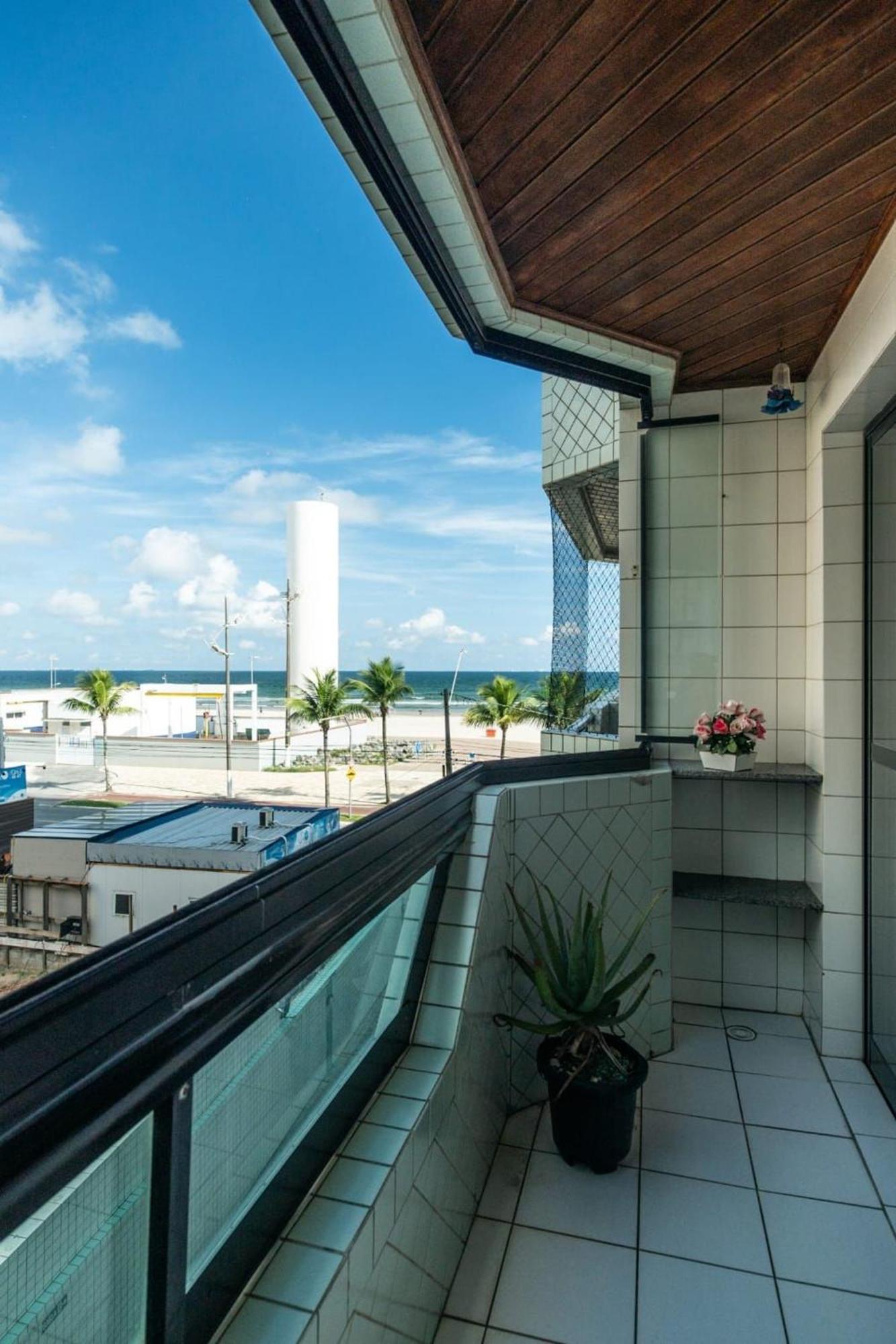Frente Vista Mar Com Varanda Wi Fi 300Mbps E 10M Da Praia Da Tupi - Estacionamento Gratuito ปรายากรันเด ภายนอก รูปภาพ